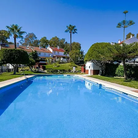 Holiday Calle Helsinki Benalmadena