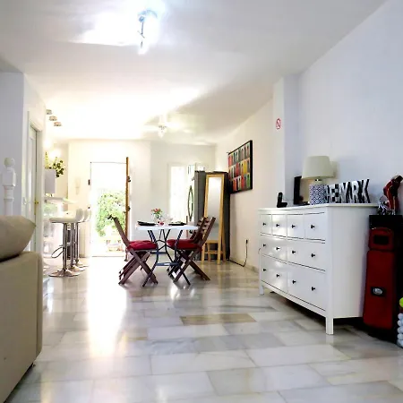 Holiday Calle Helsinki Holiday home Benalmadena
